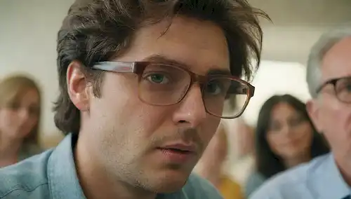 Gafas 3D, lentes con puntos focales distintos, formas de marco elegantes, diferentes colores, lectura de personas, caminar, al aire libre, interior, socializar, trabajar, postura relajada, movimiento sin manos