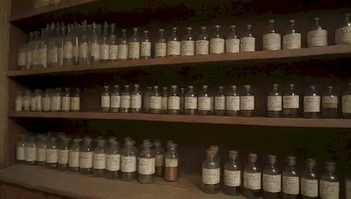 Farmacia de estilo 1950